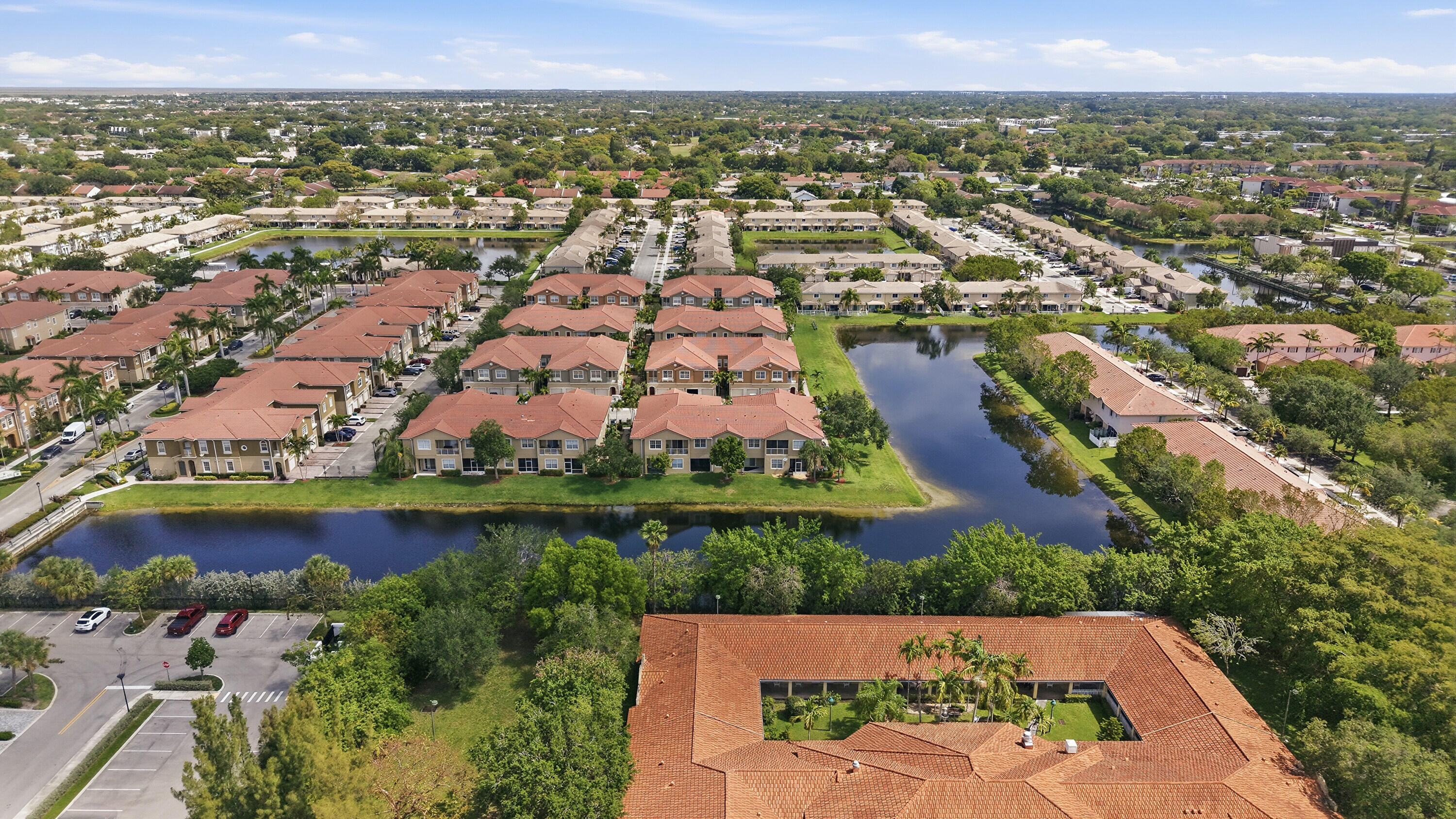 HAMPTON HILLS CONDO - Residential Lease