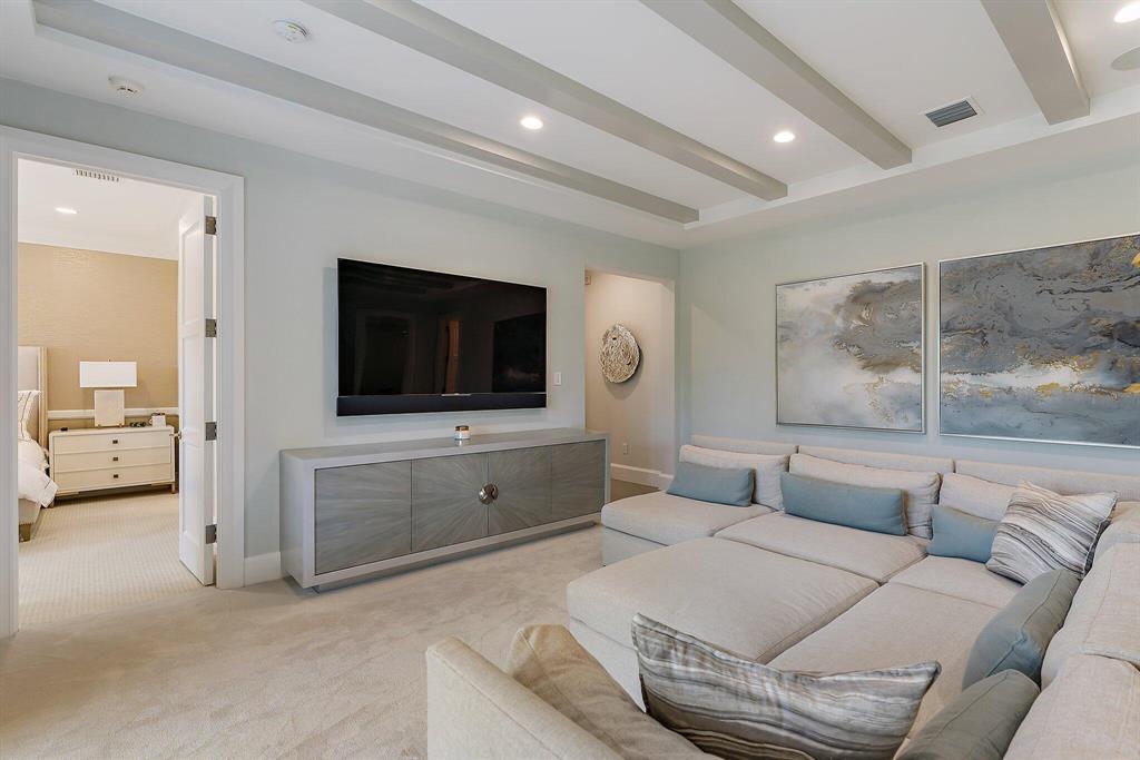 OLD PALM 4 - Residential