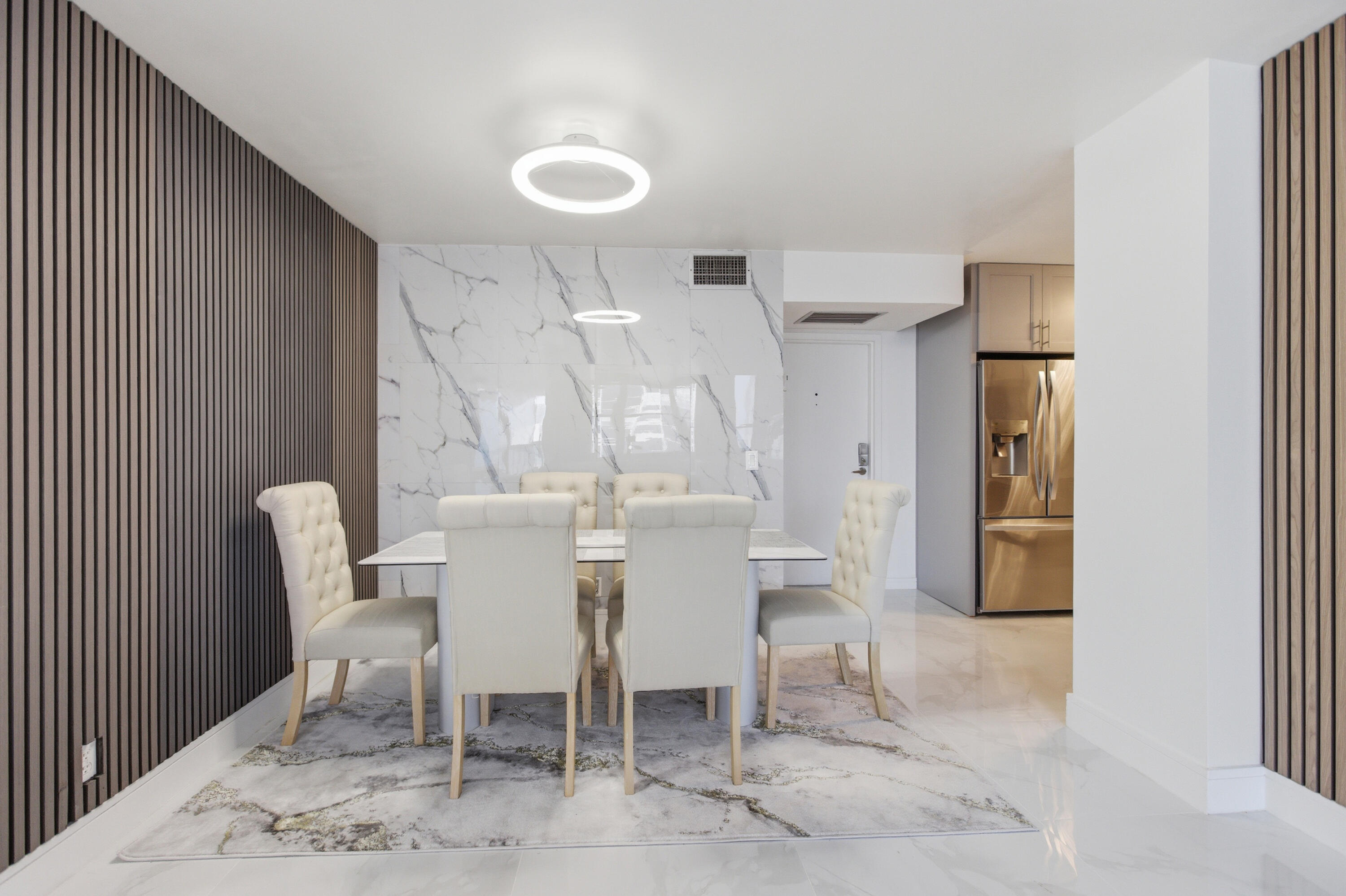 QUADOMAIN - Residential Lease