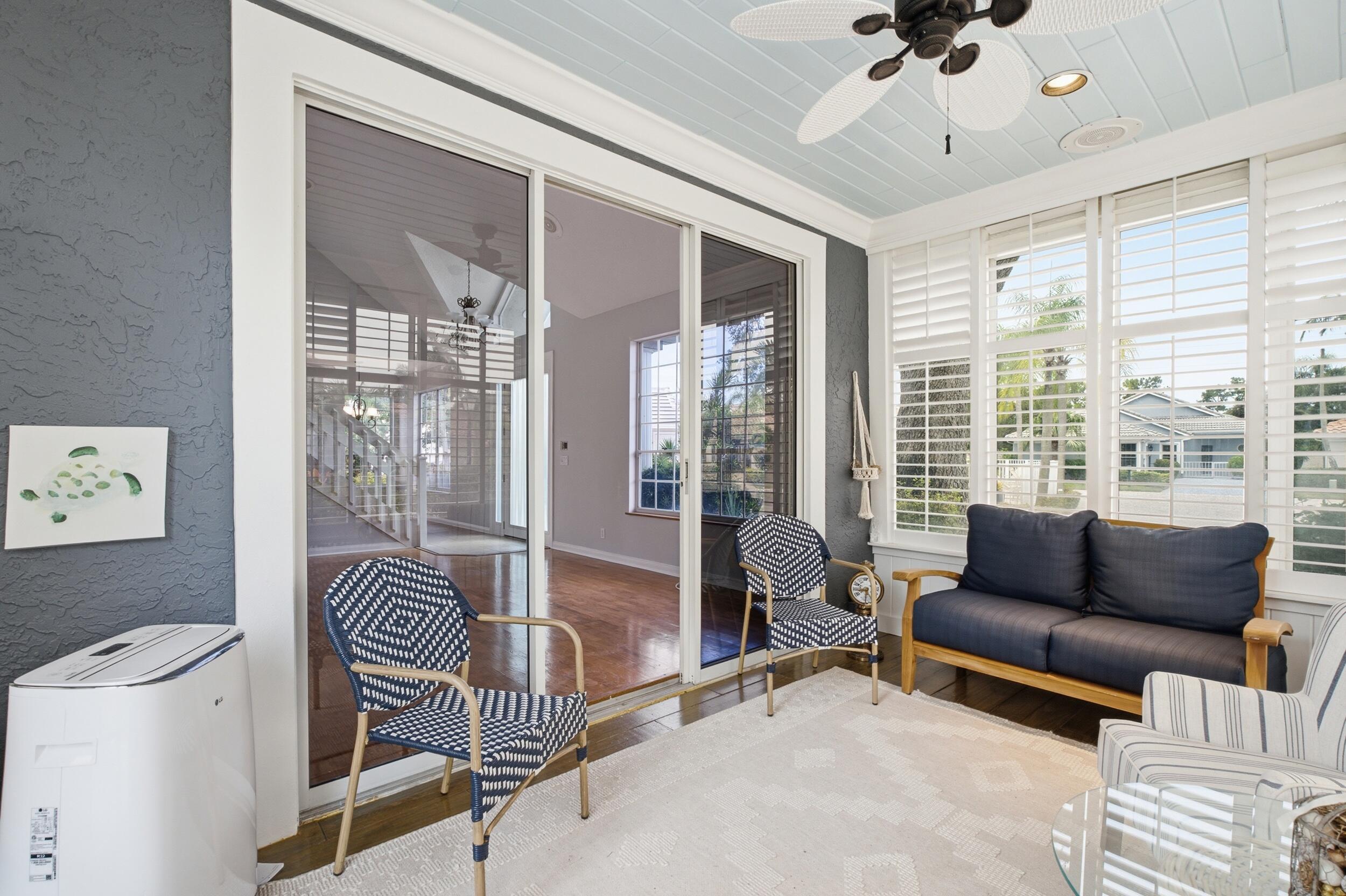 PGA RESORT COMMUNITY OF PRESTON COURTS - Residential