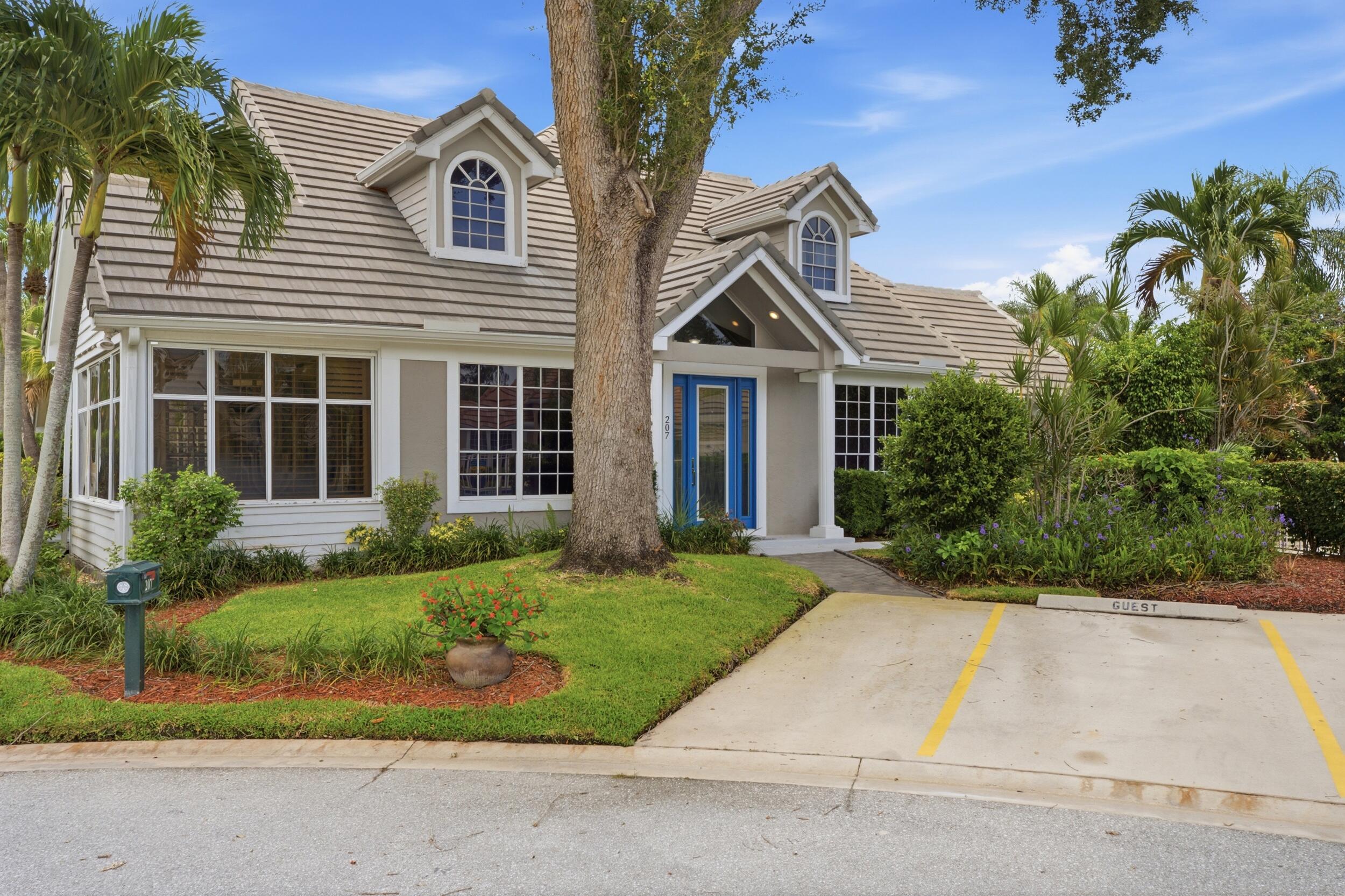 PGA RESORT COMMUNITY OF PRESTON COURTS - Residential
