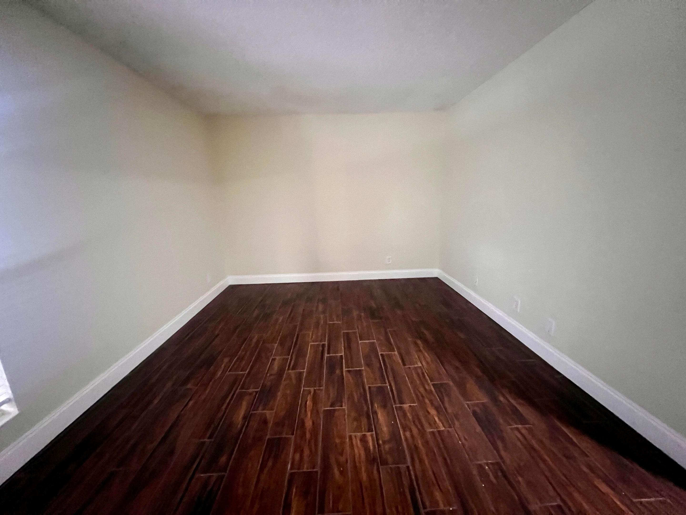 CROSS CREEK CONDO - Residential Lease