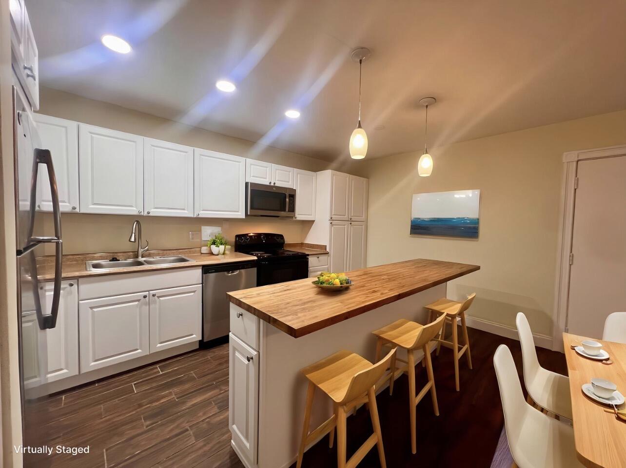 CROSS CREEK CONDO - Residential Lease
