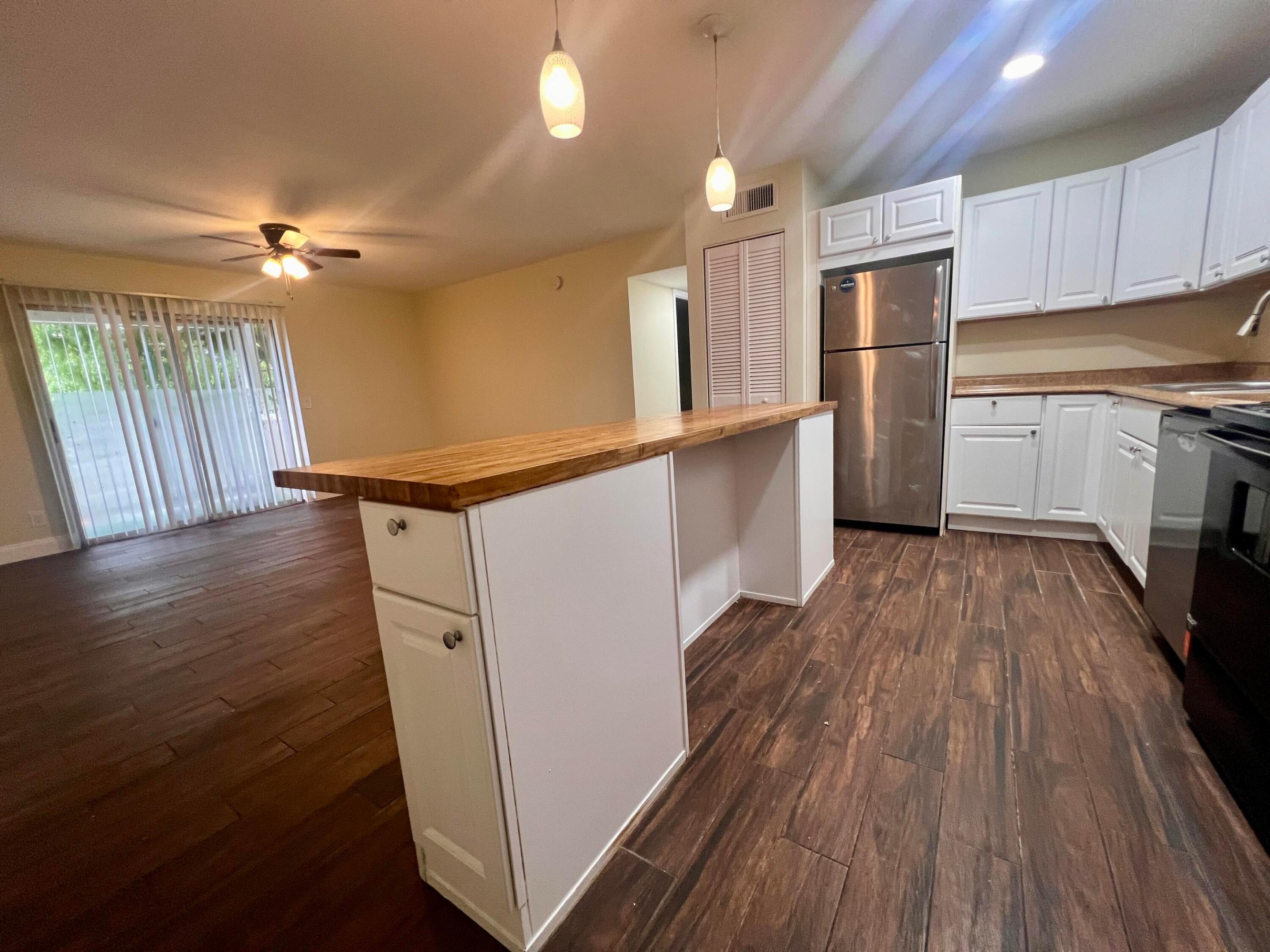 CROSS CREEK CONDO - Residential Lease