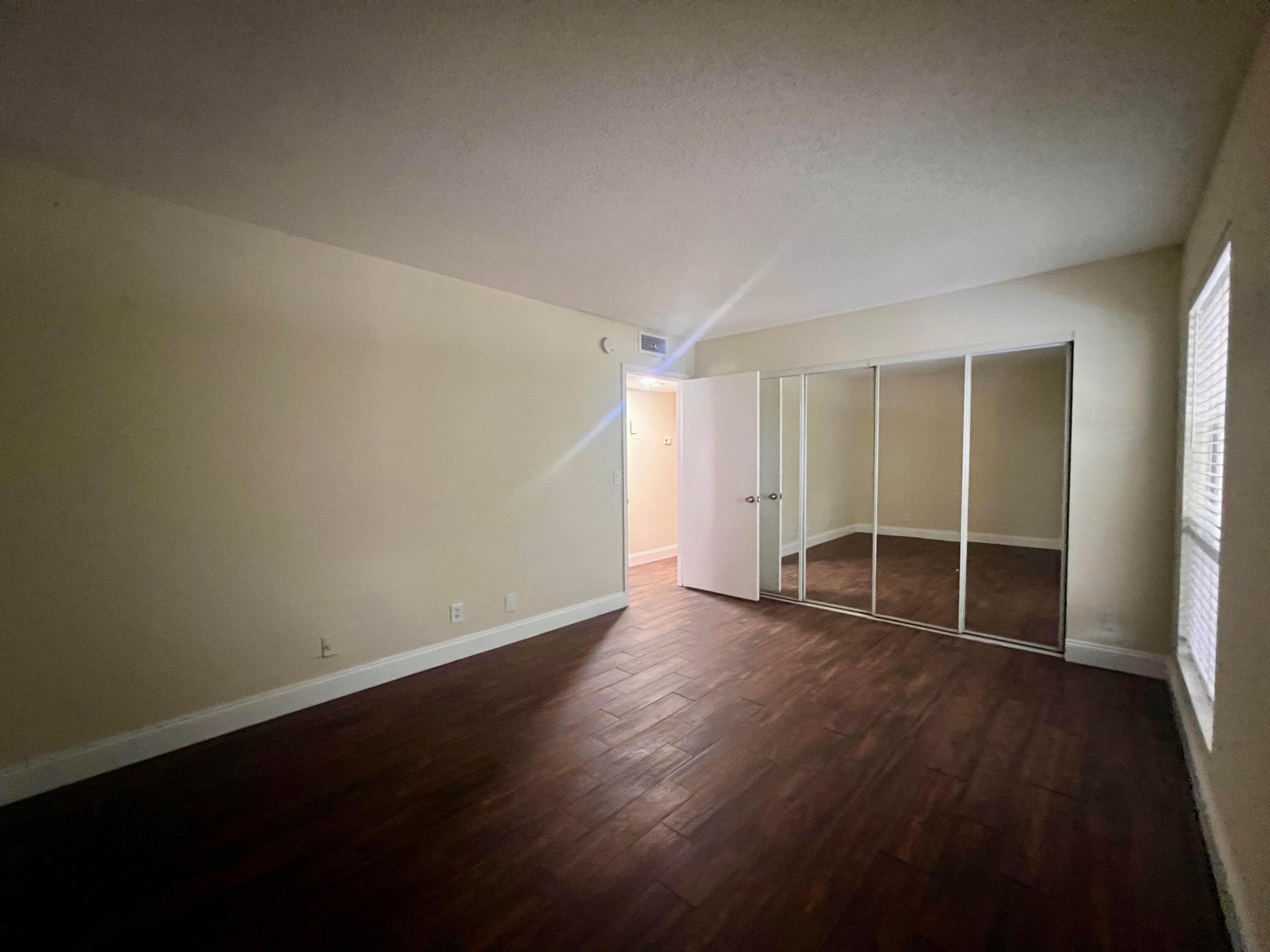 CROSS CREEK CONDO - Residential Lease
