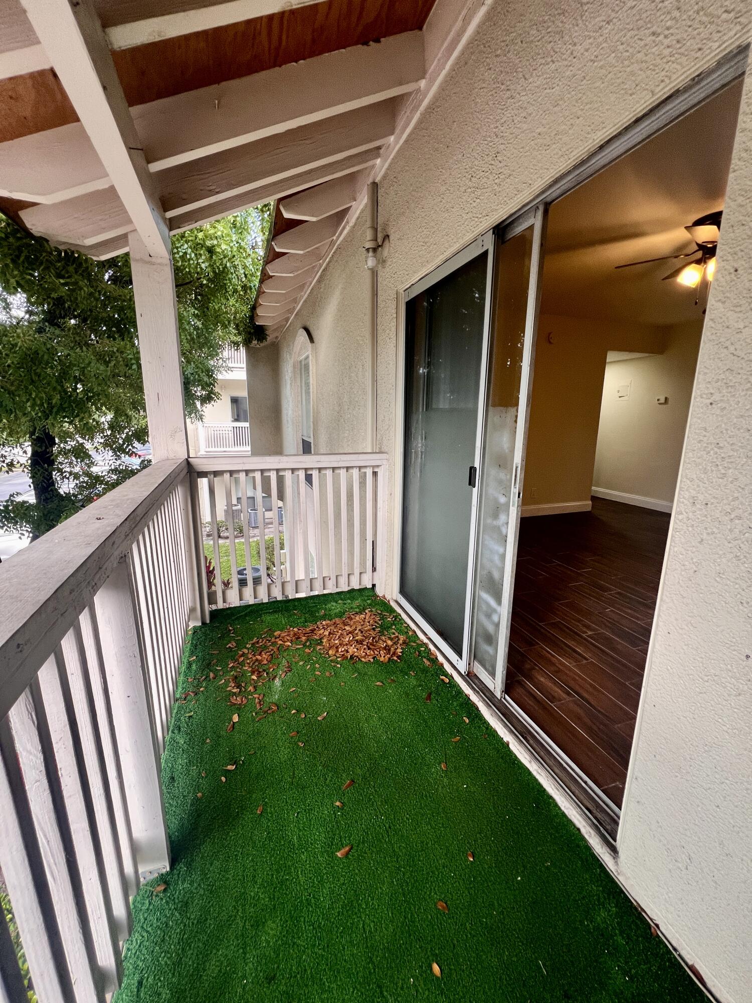 CROSS CREEK CONDO - Residential Lease