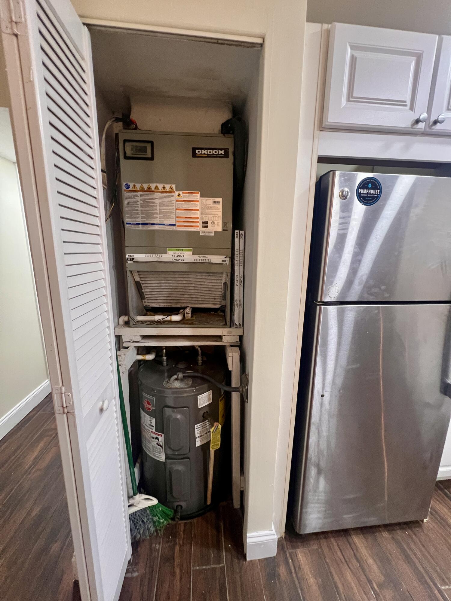 CROSS CREEK CONDO - Residential Lease