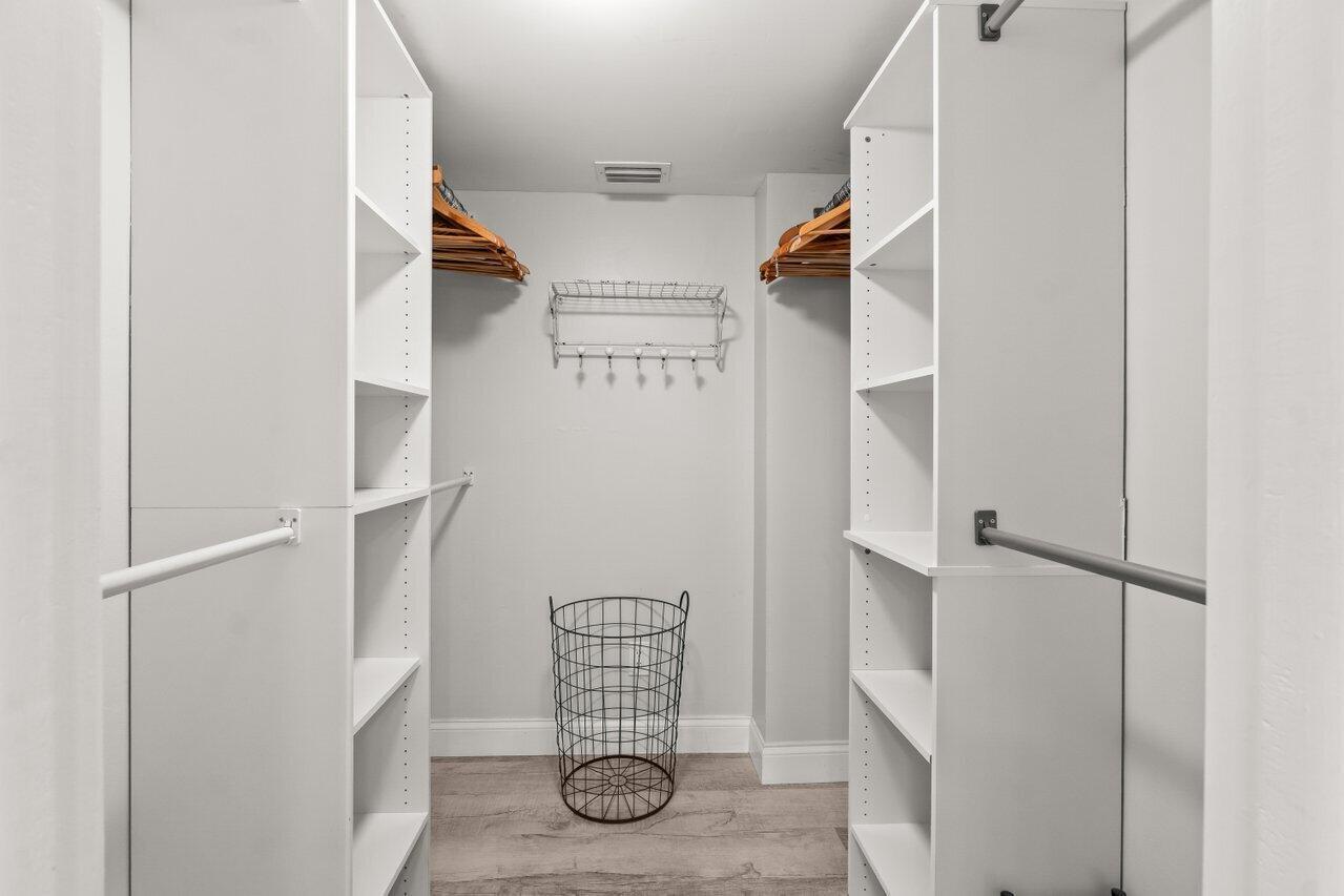 TUSCANY OF PALM BEACH CONDOMINIUM - Residential Lease