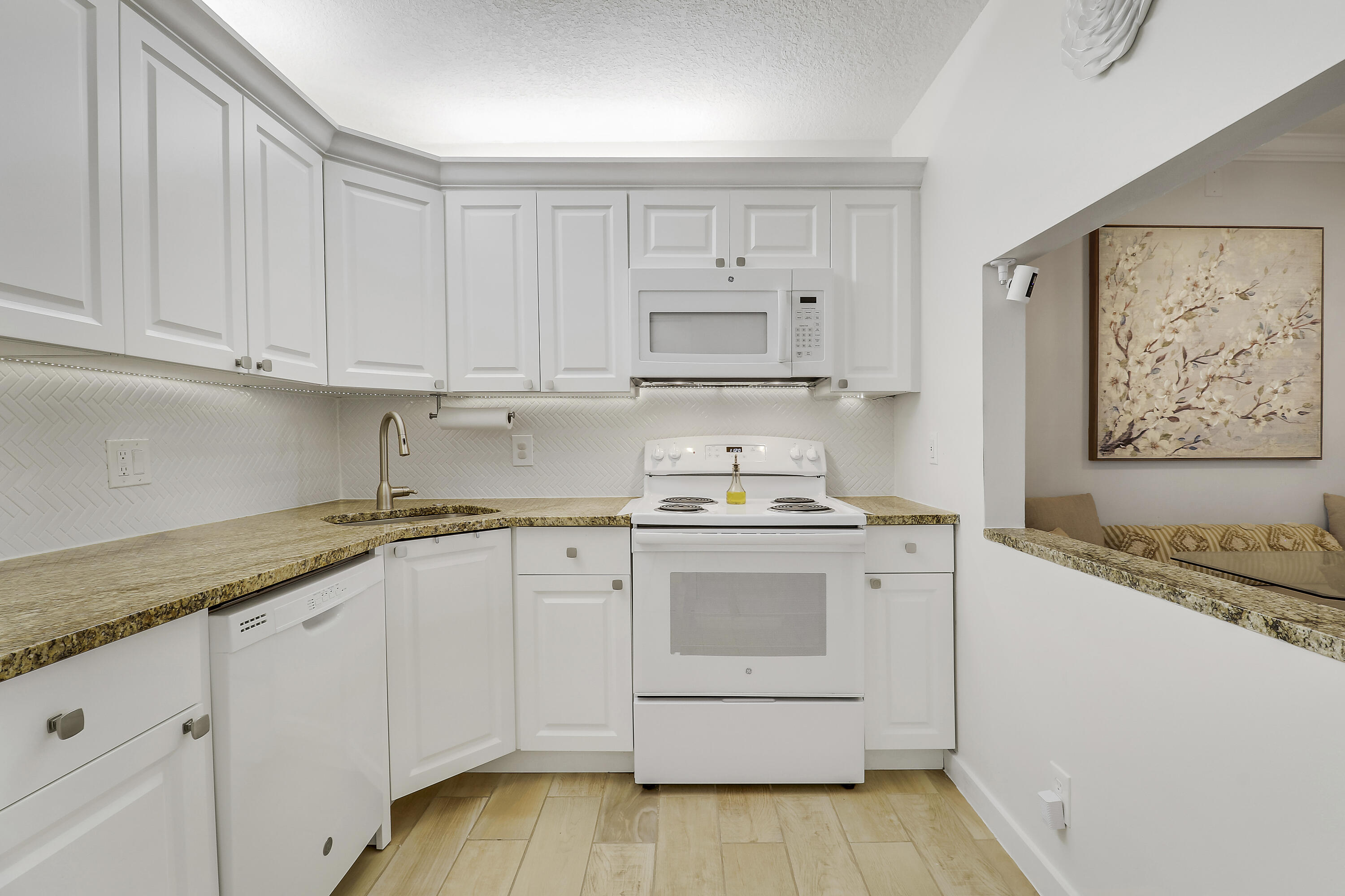 PINE RIDGE NORTH I CONDO - Residential