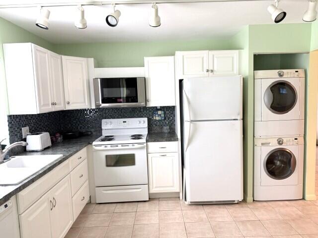 HIGH POINT OF FORT PIERCE CONDOMINIUM SECTION 2 - Residential