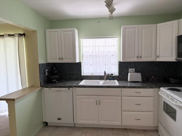 HIGH POINT OF FORT PIERCE CONDOMINIUM SECTION 2 - Residential
