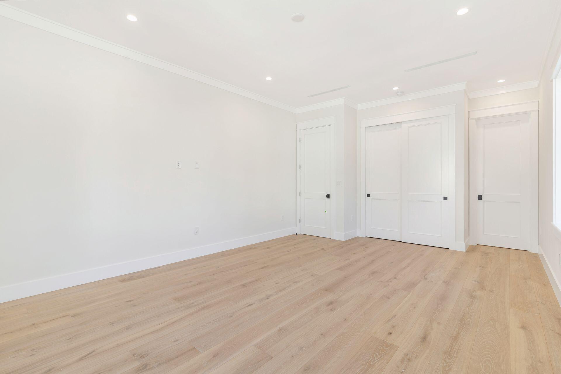 EL CID COURT IN - Residential