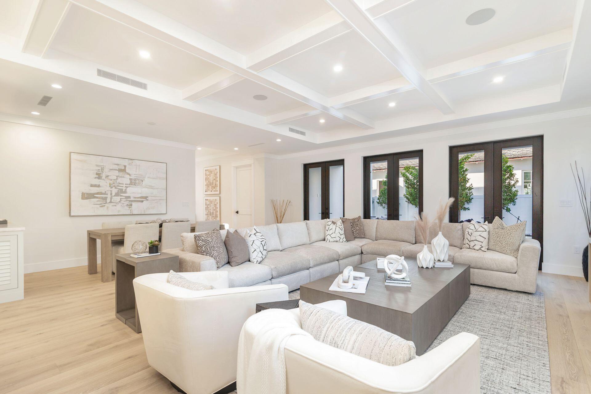 EL CID COURT IN - Residential