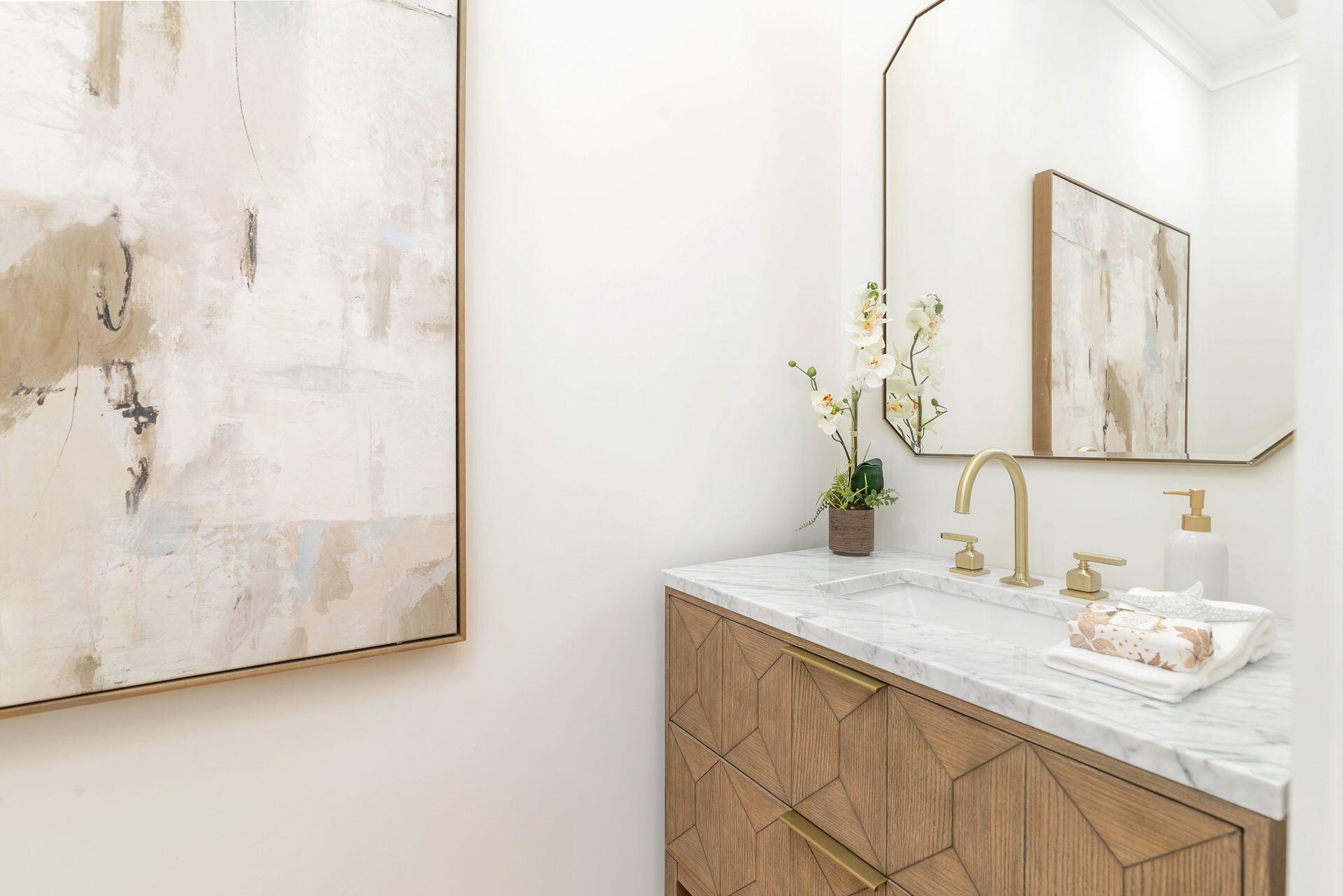 EL CID COURT IN - Residential