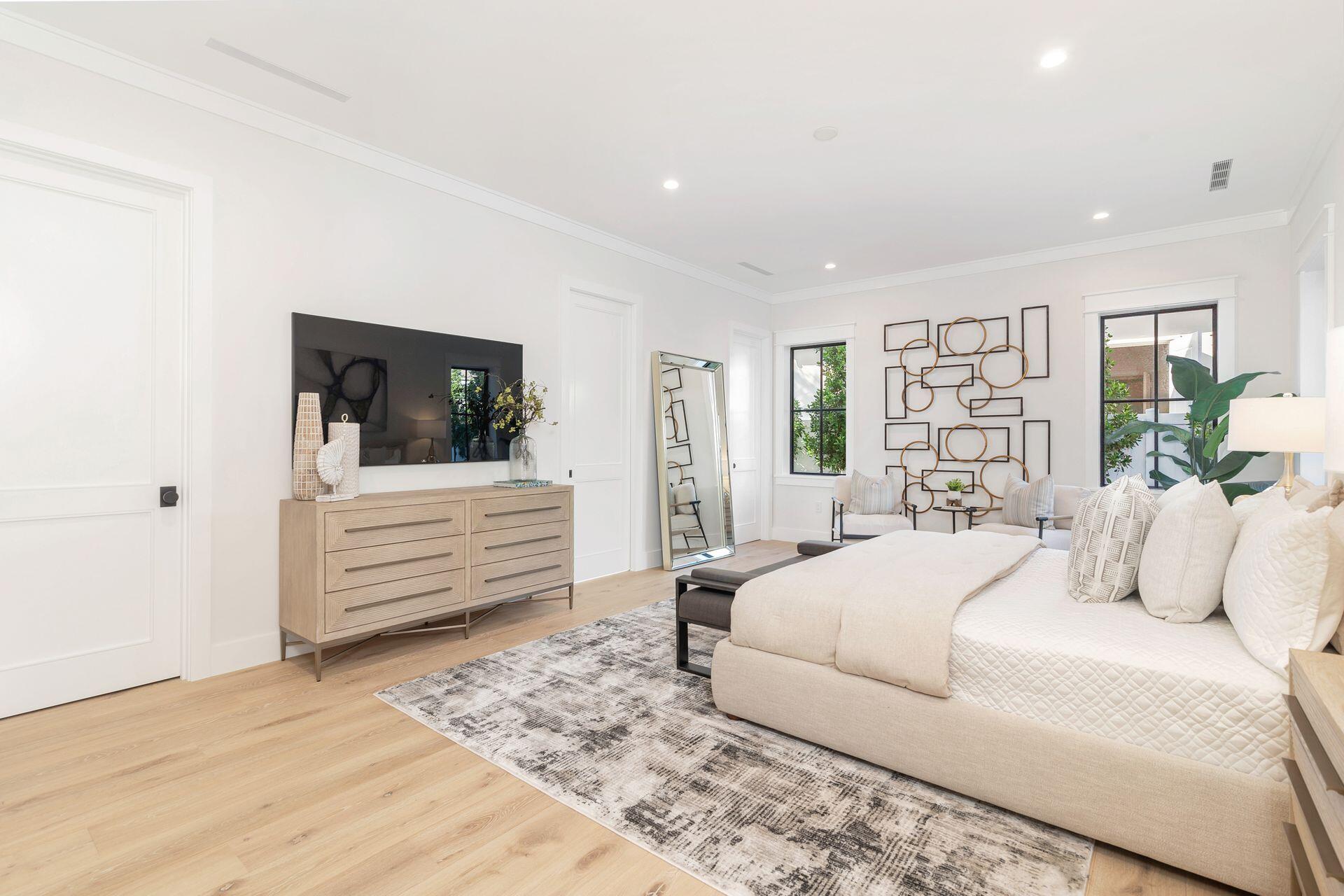 EL CID COURT IN - Residential