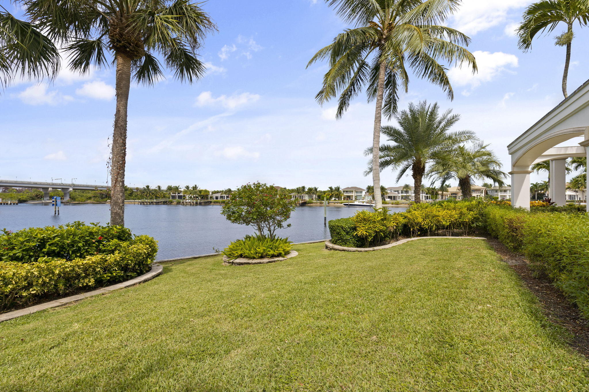 SNOOK HOLE - Residential
