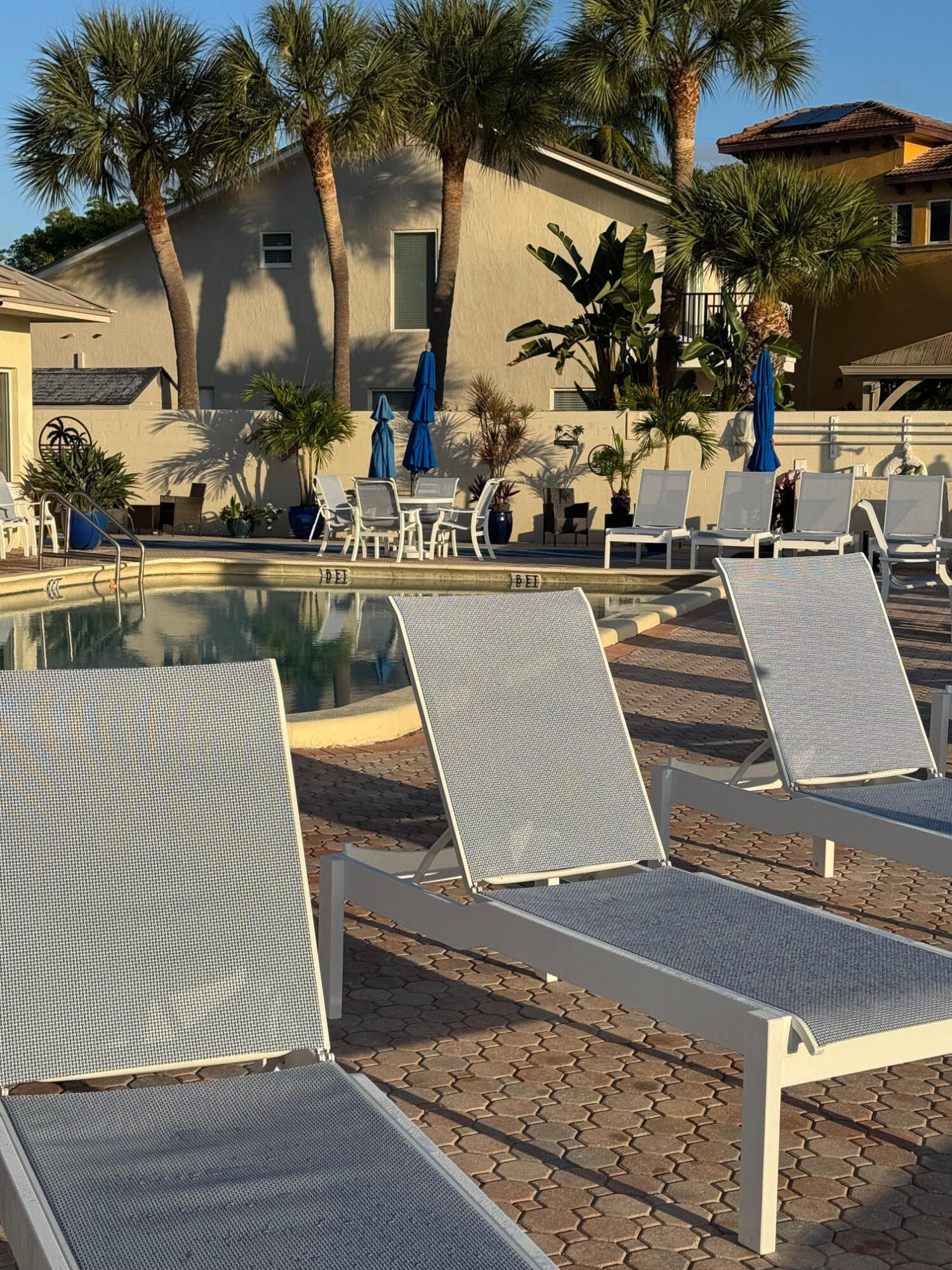 SNUG HARBOR GARDENS CONDO - Residential Lease