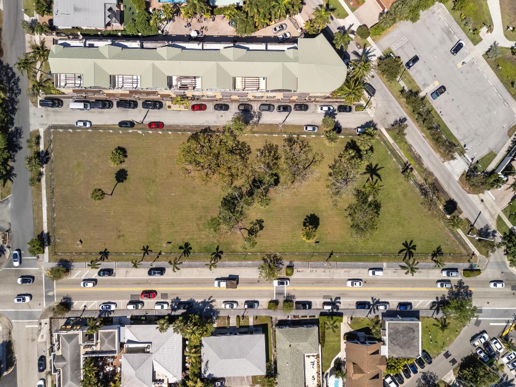 LANTANA POINT - Land