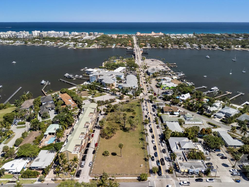 LANTANA POINT - Land