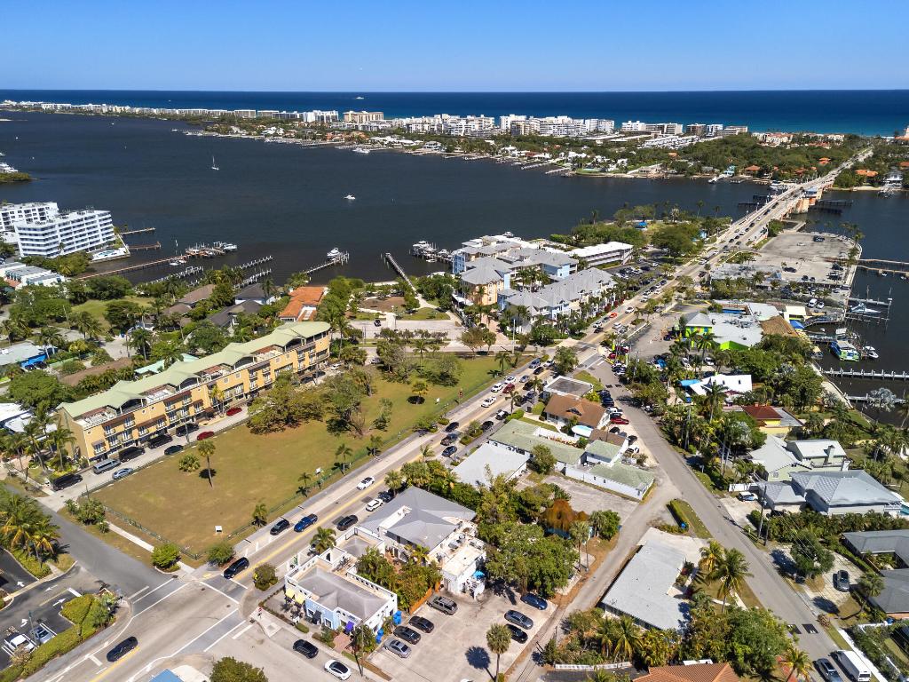LANTANA POINT - Land