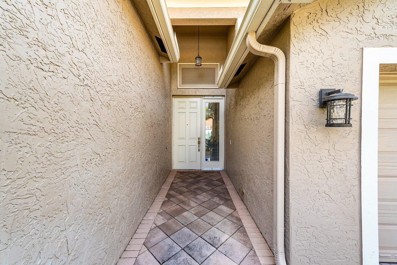 VALENCIA POINTE - Residential