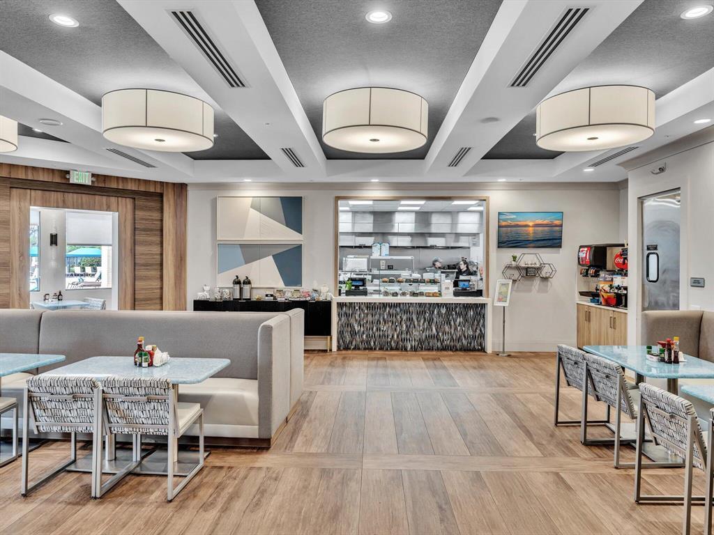 VALENCIA POINTE - Residential