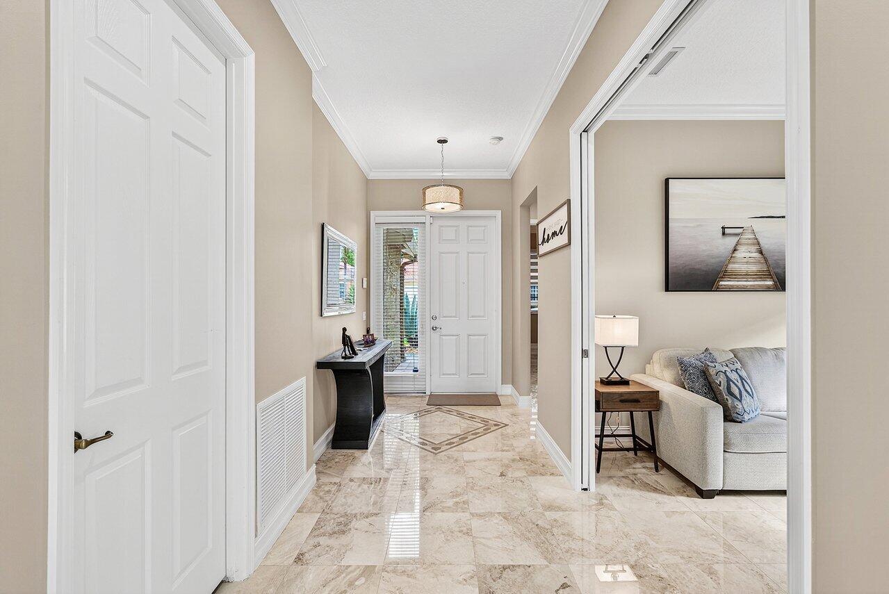 VALENCIA POINTE - Residential