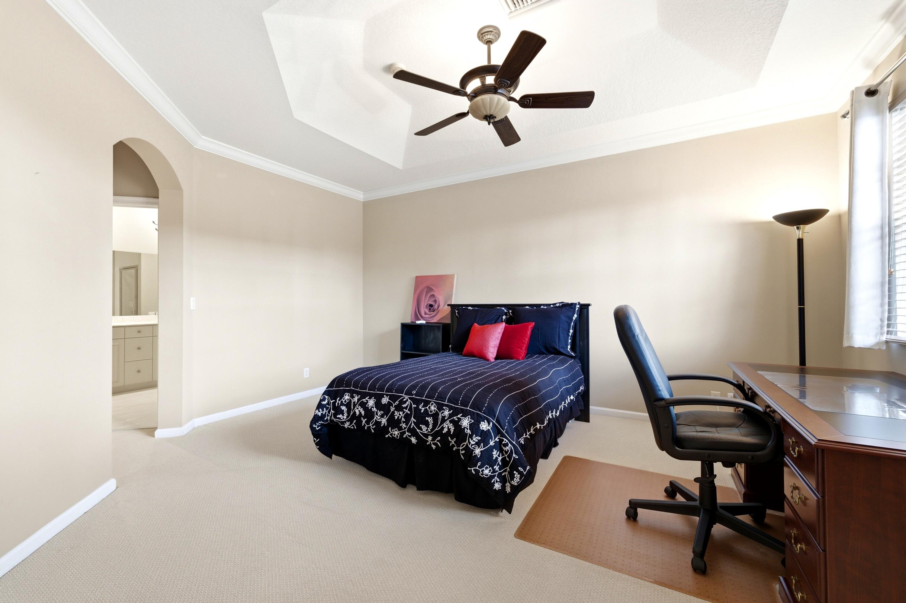 MARBELLA VILLAS - Residential Lease