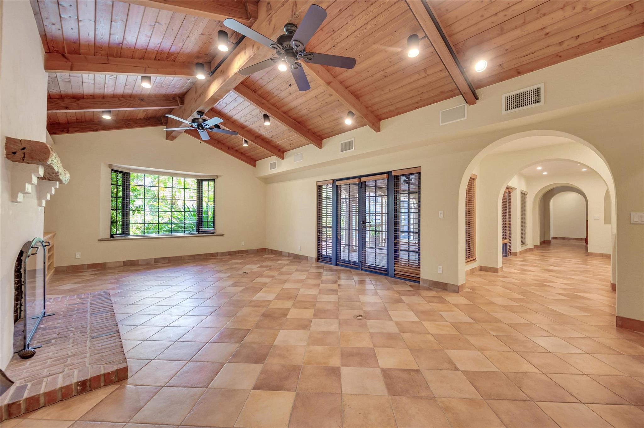 Stilwell Isles 15-26 B - Residential
