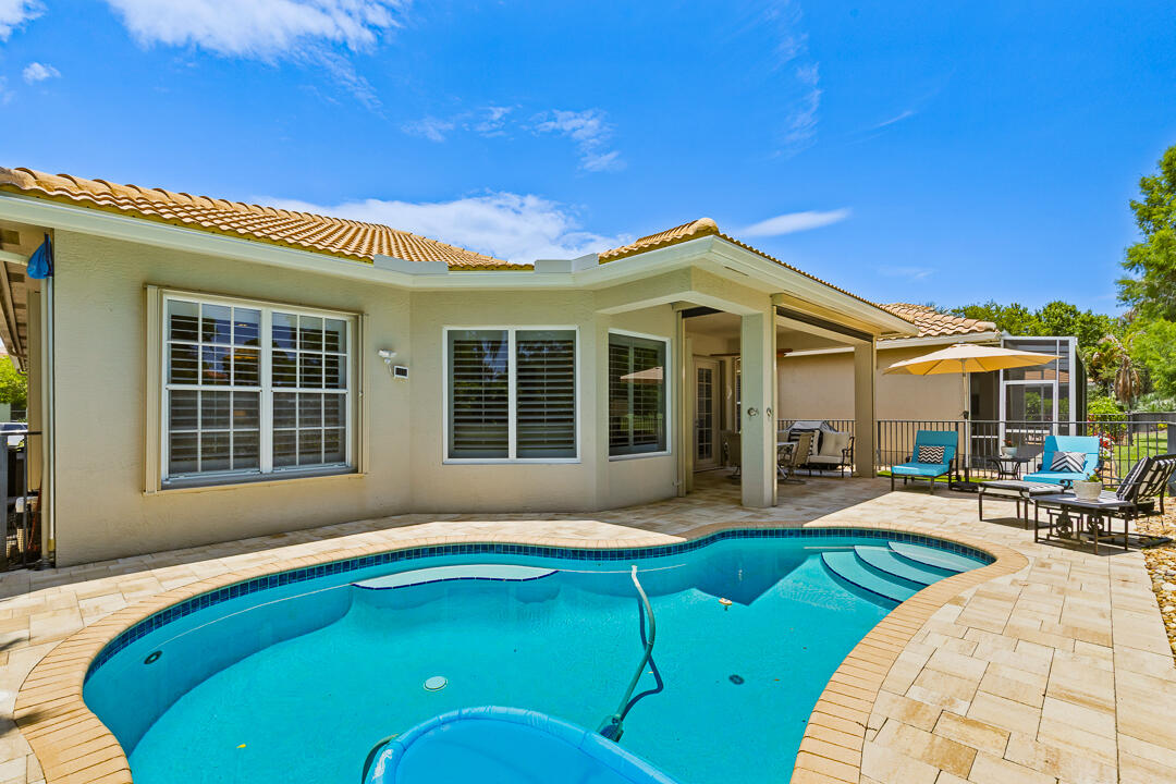 PALM COVE GOLF & YACHT CLUB - Residential
