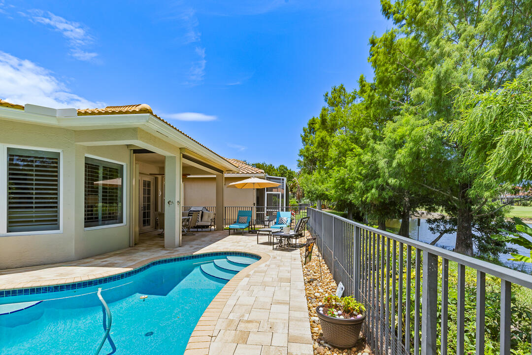 PALM COVE GOLF & YACHT CLUB - Residential