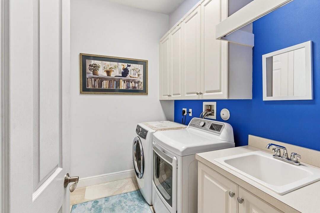 PALM COVE GOLF & YACHT CLUB - Residential