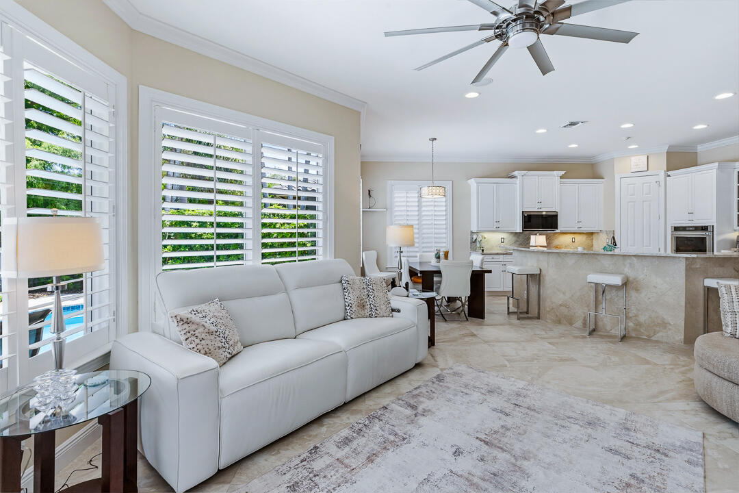 PALM COVE GOLF & YACHT CLUB - Residential