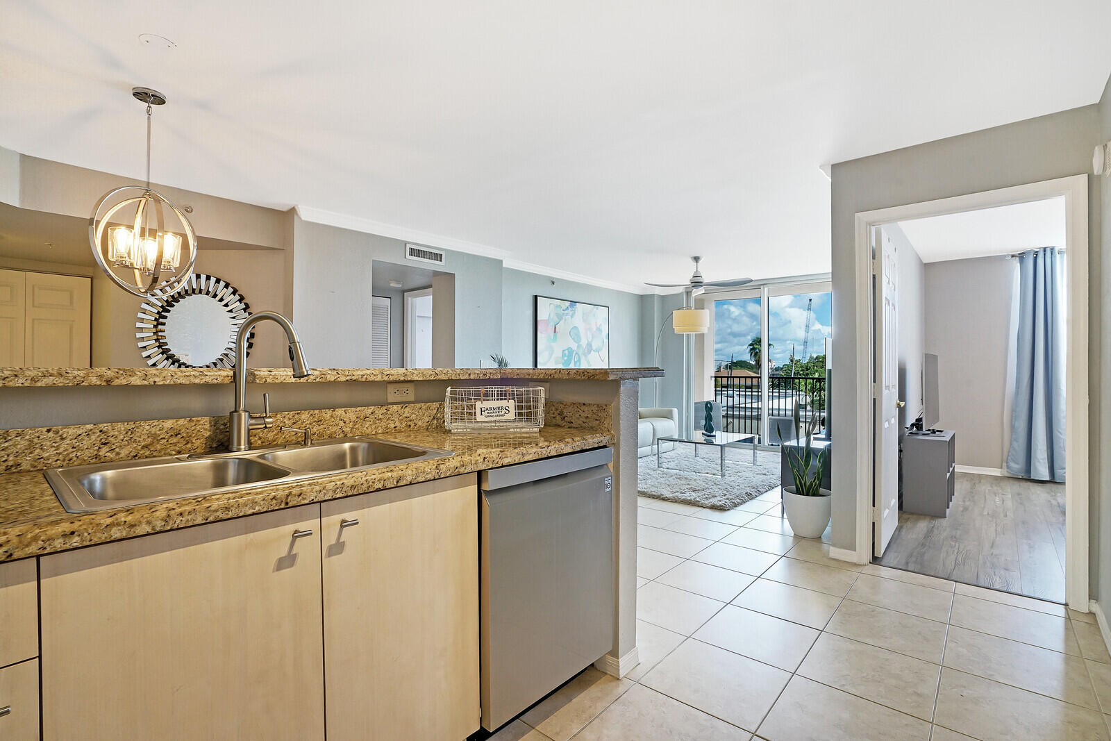 FLAGLER POINTE CONDO - Residential