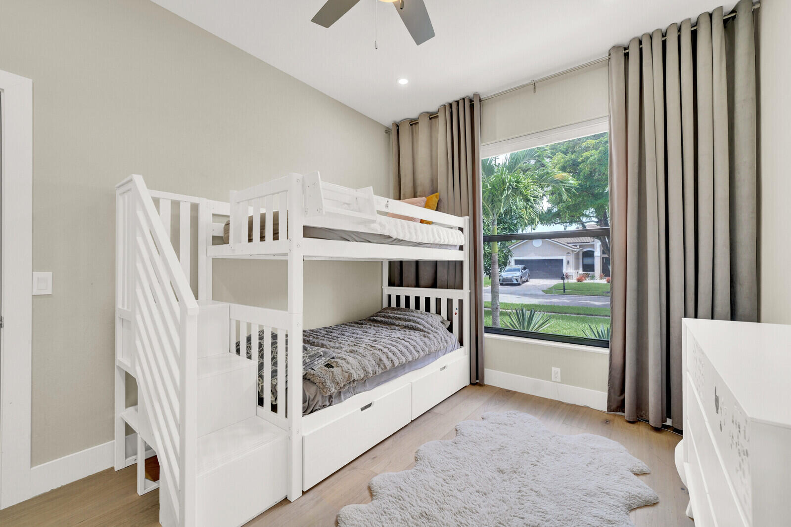 LEXINGTON HOMES ESTATES - Residential