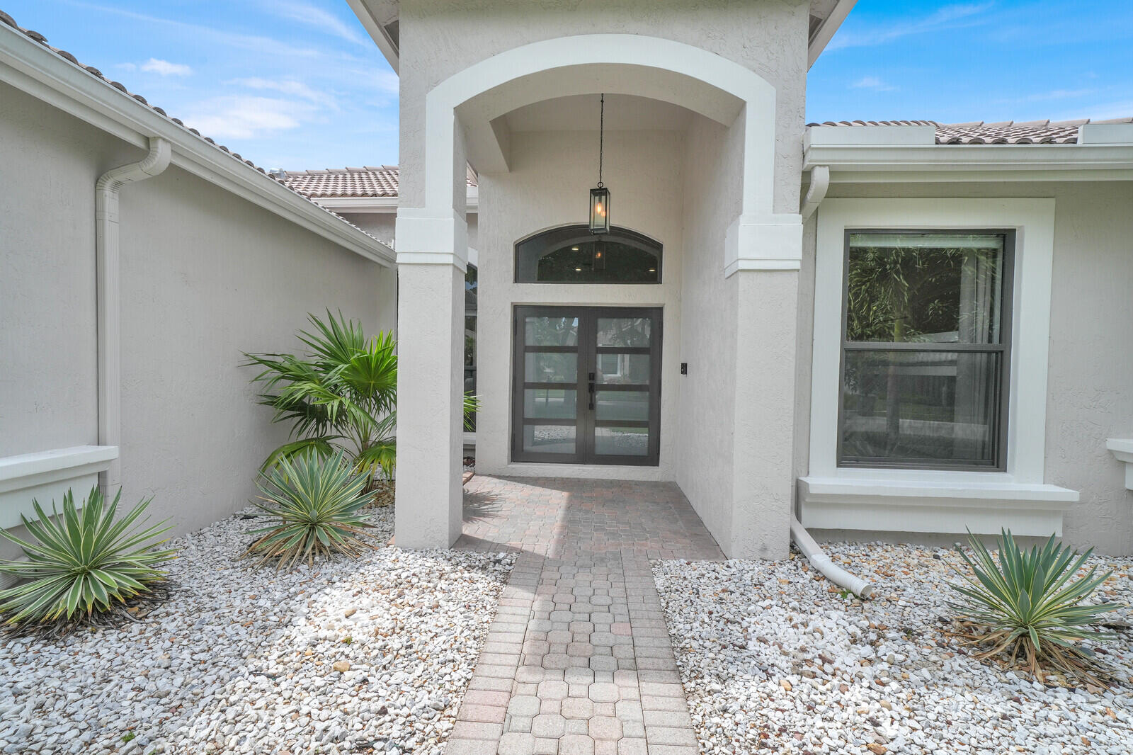 LEXINGTON HOMES ESTATES - Residential