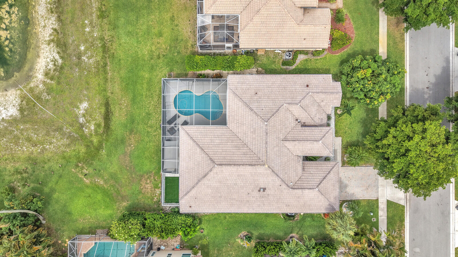 LEXINGTON HOMES ESTATES - Residential