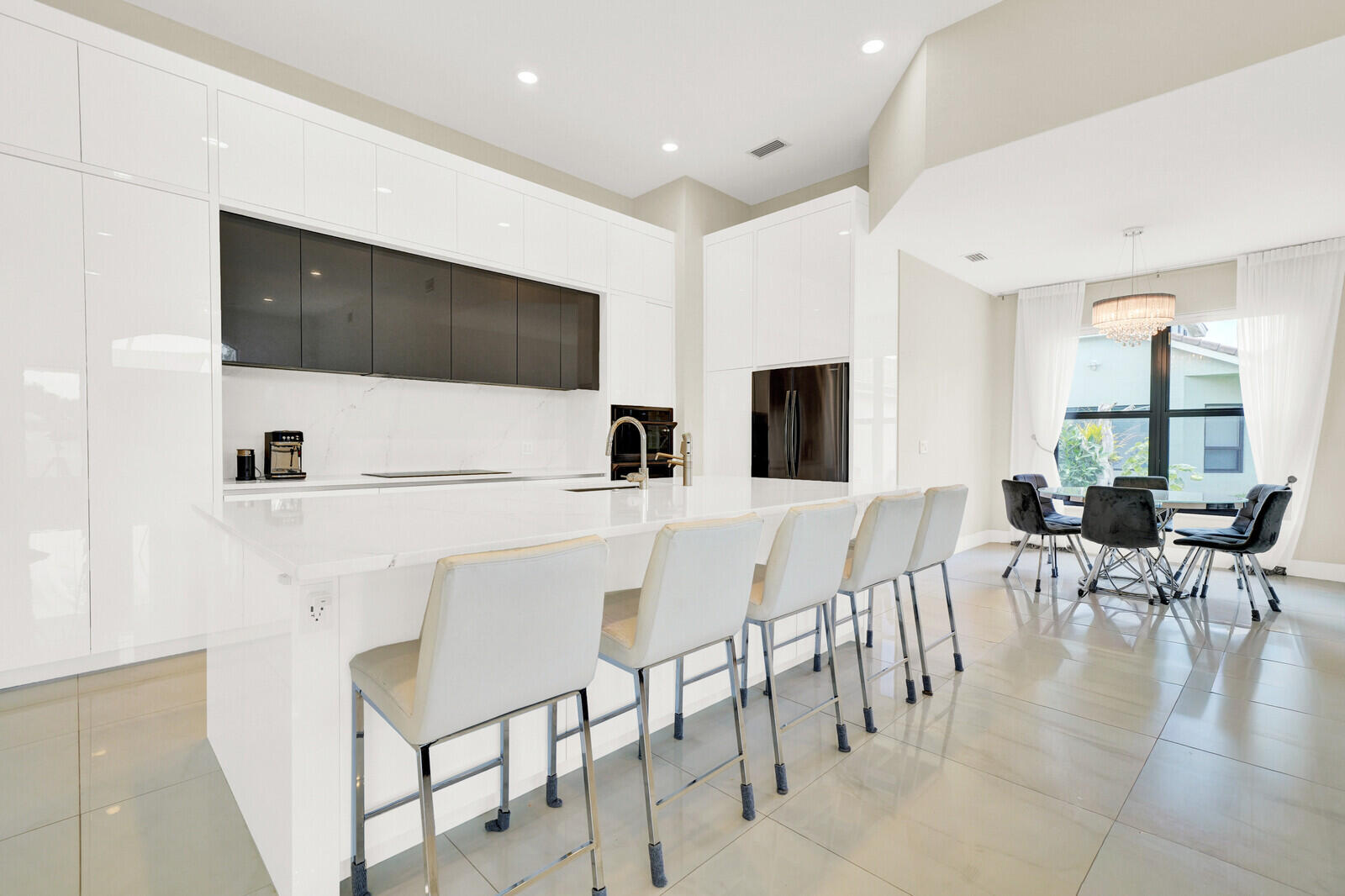 LEXINGTON HOMES ESTATES - Residential
