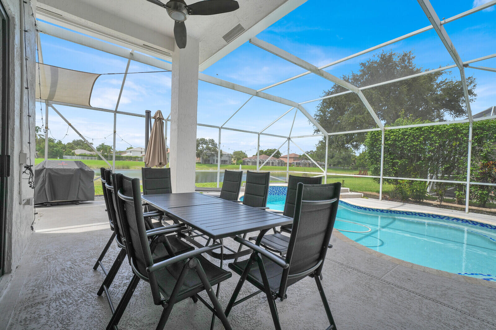 LEXINGTON HOMES ESTATES - Residential