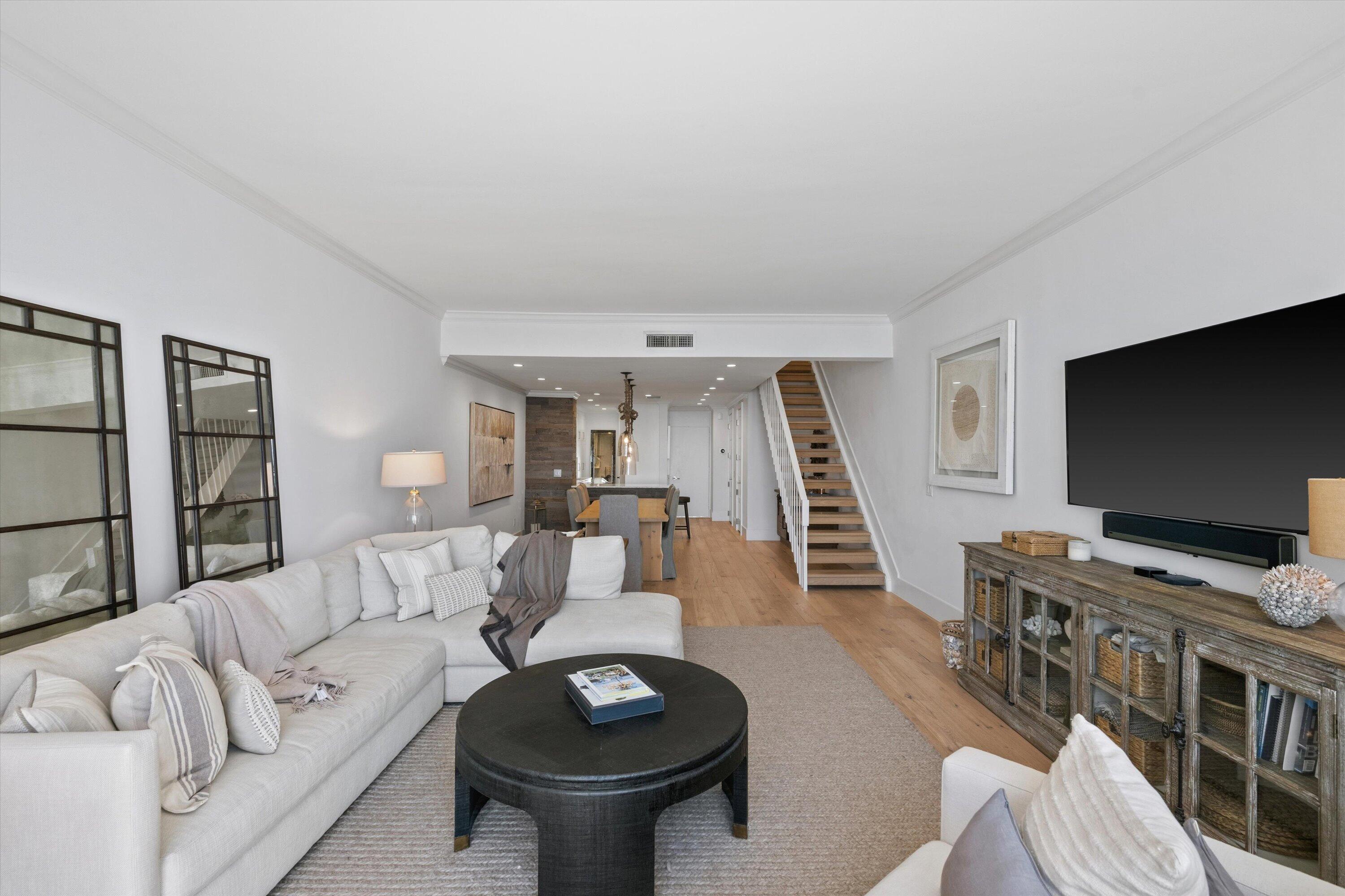 FOUR HUNDRED SO OCEAN BLVD CONDO - Residential