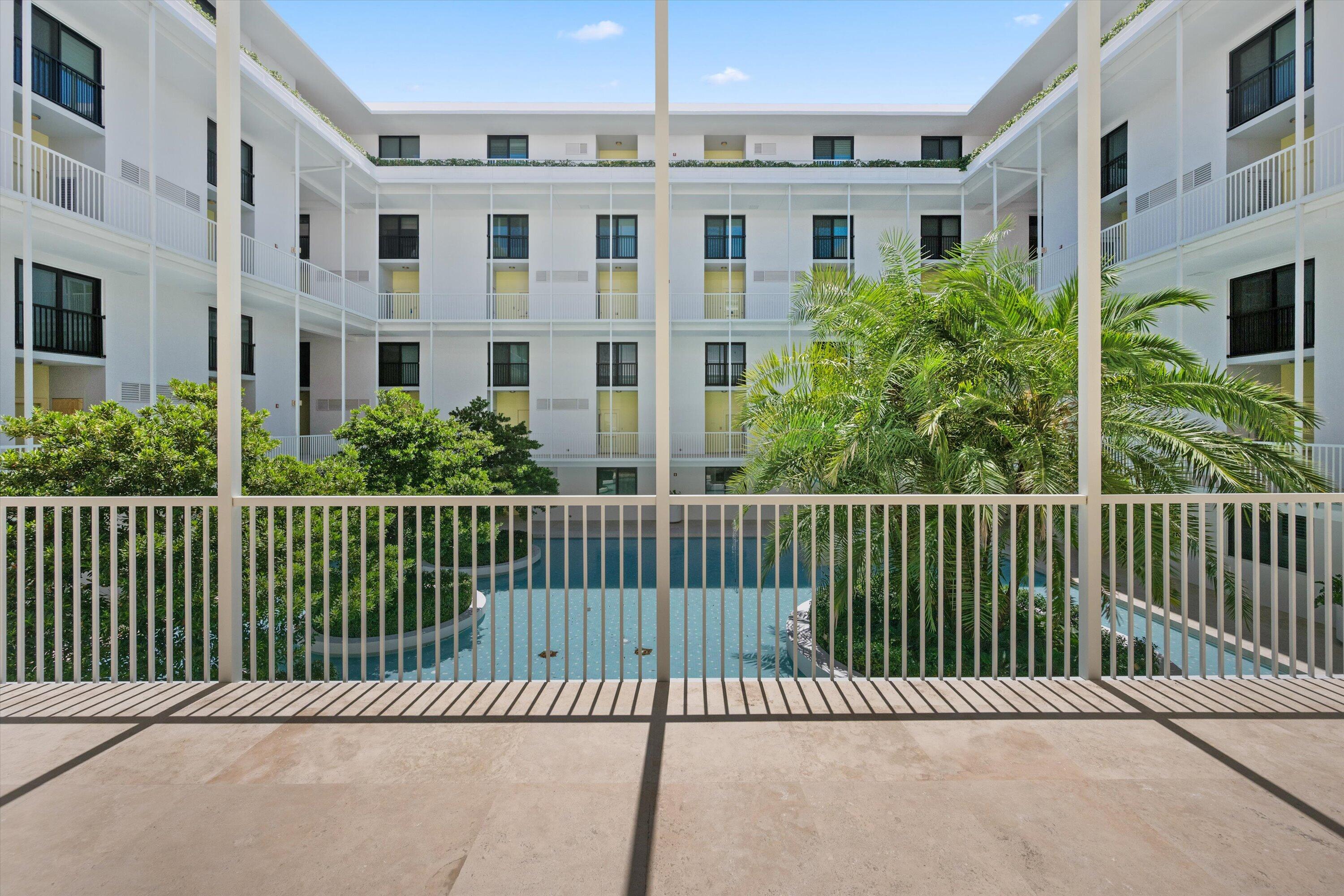 FOUR HUNDRED SO OCEAN BLVD CONDO - Residential
