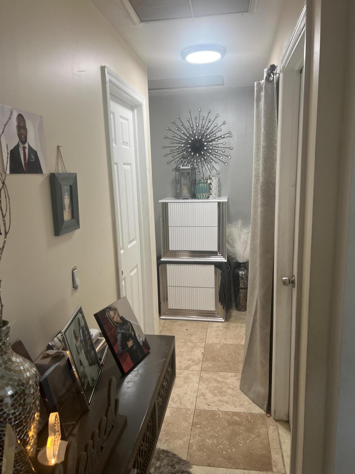 RIVIERA BEACH HEIGHTS ADD 10 - Residential