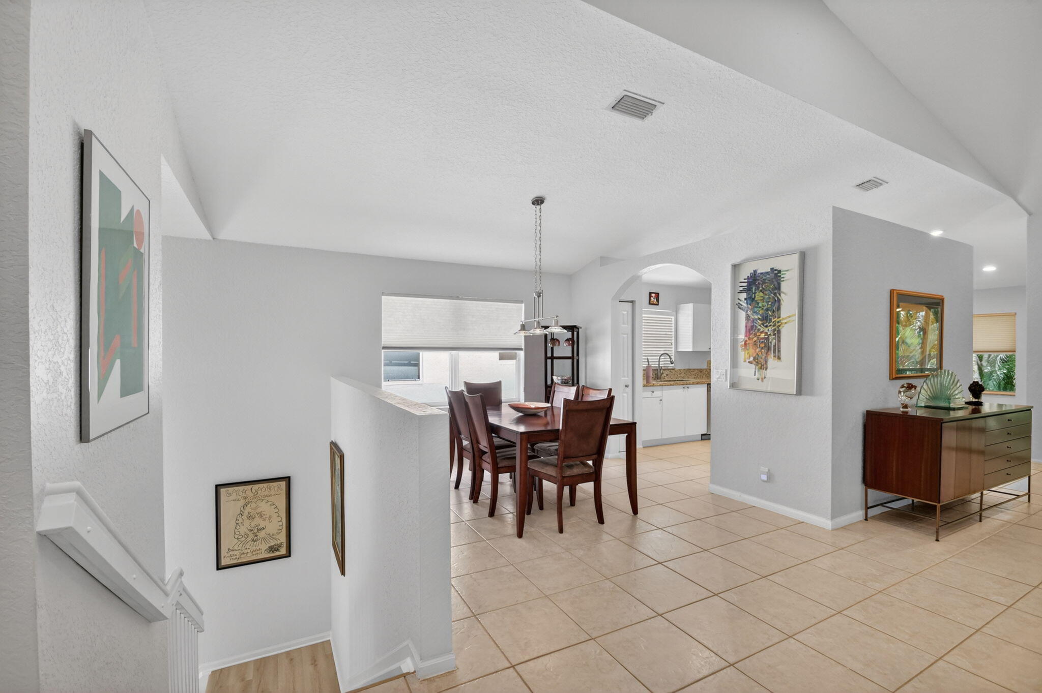 GROVE VILLAGE CONDO - Residential Lease