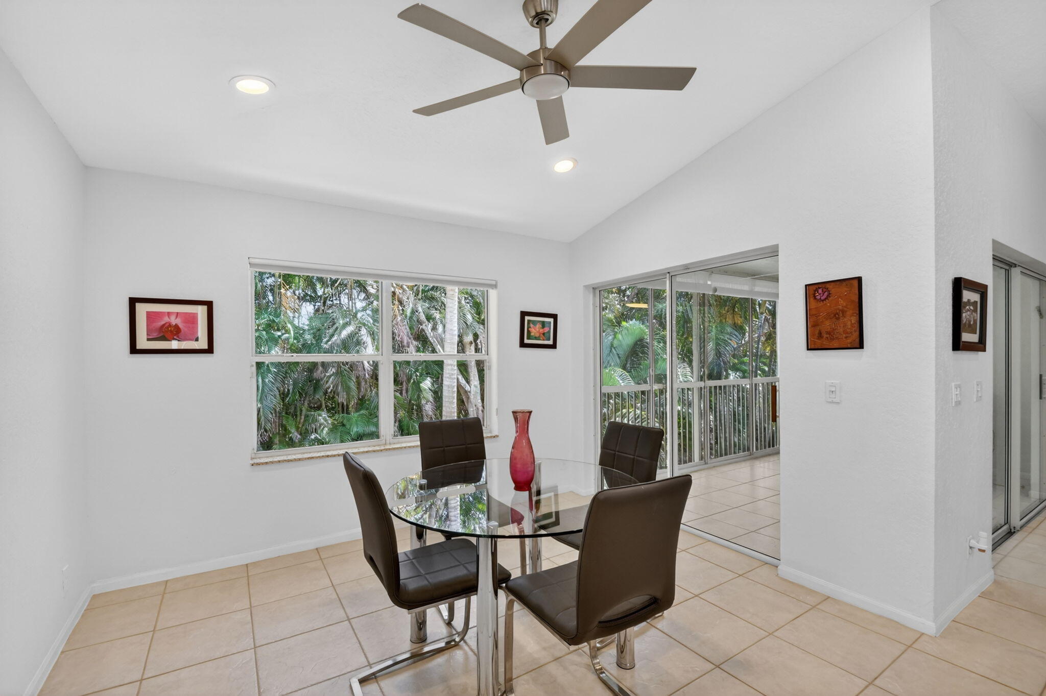 GROVE VILLAGE CONDO - Residential Lease