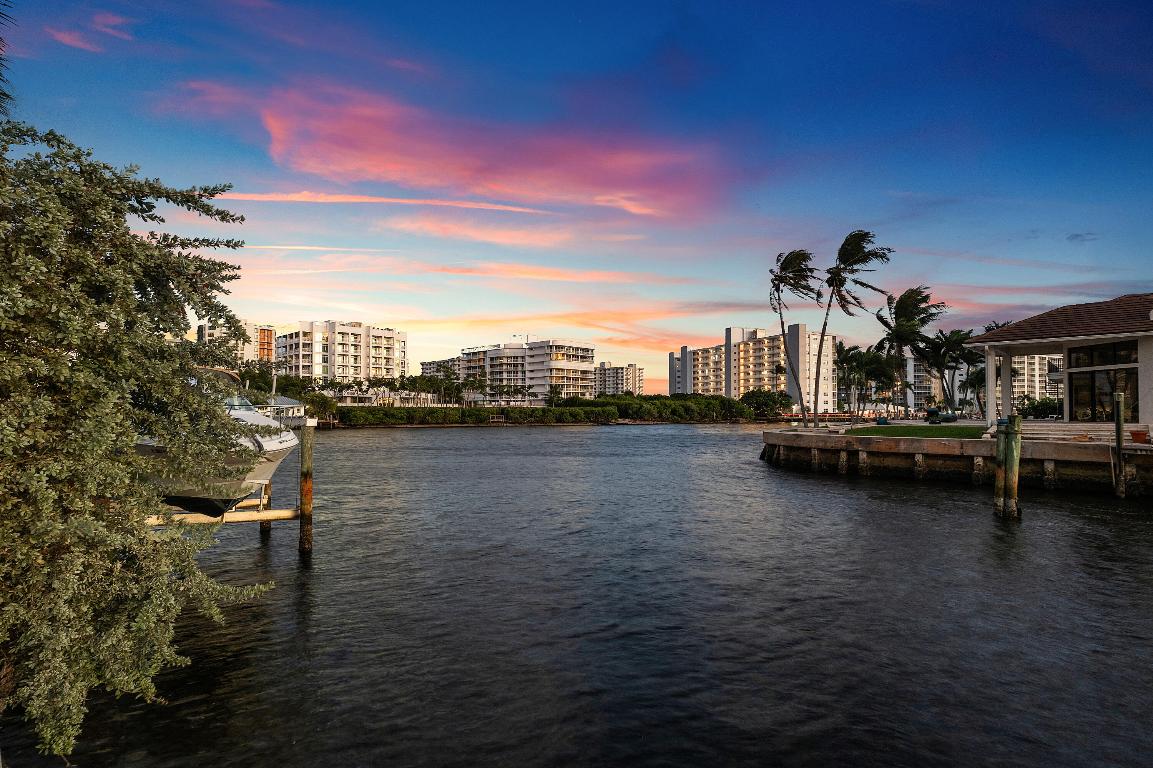 TROPIC ISLE 4TH SEC - Residential