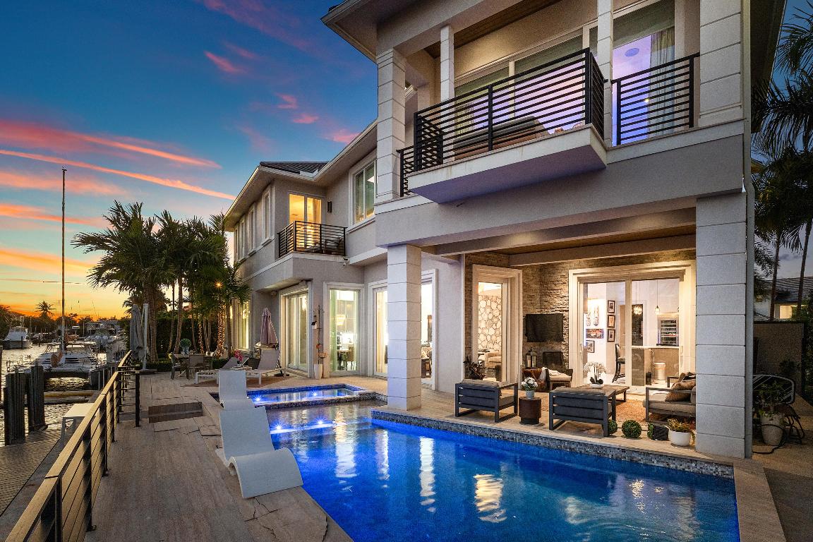 TROPIC ISLE 4TH SEC - Residential