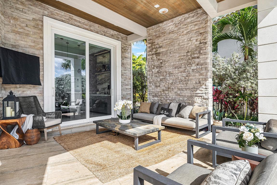 TROPIC ISLE 4TH SEC - Residential