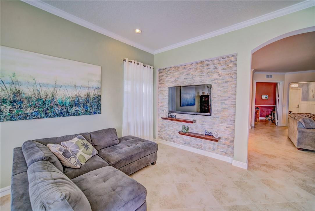 MiraLago - Residential
