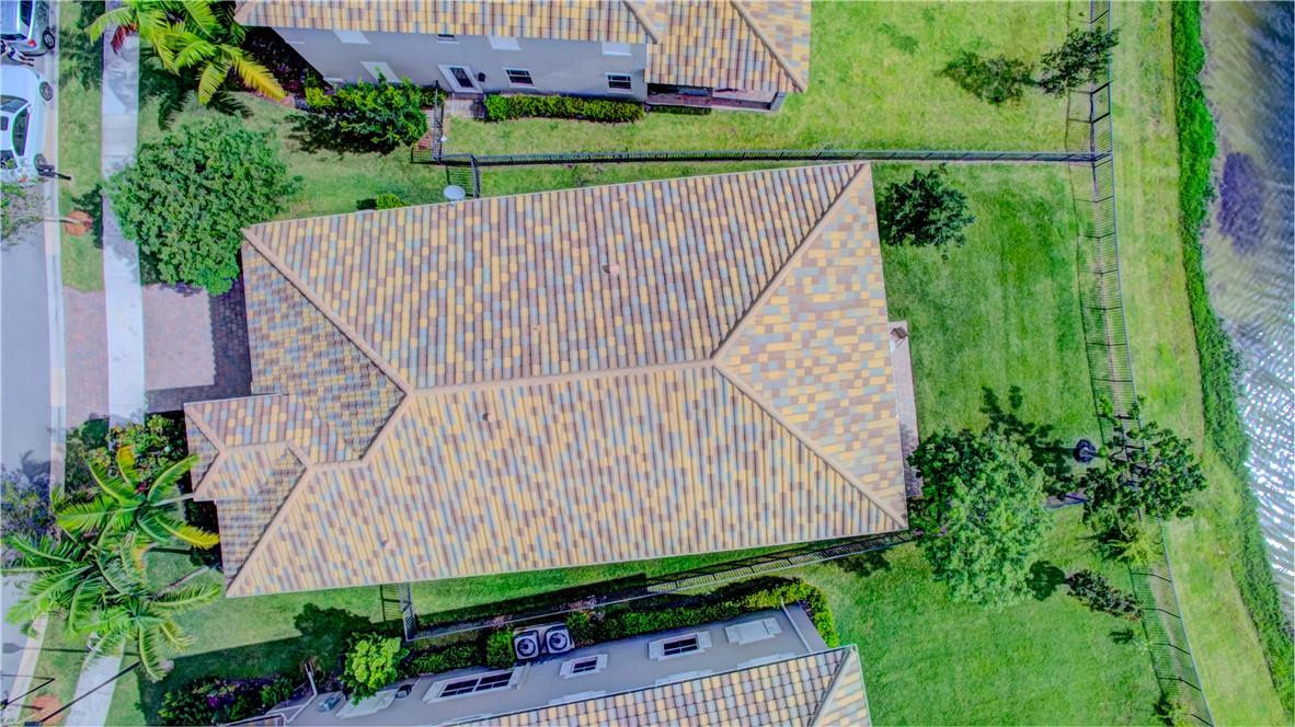 MiraLago - Residential