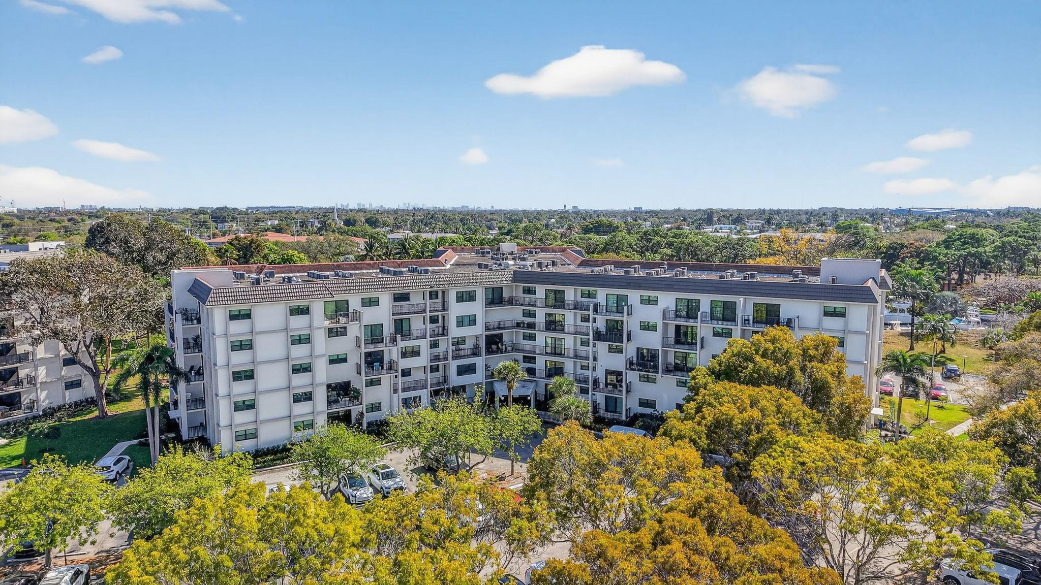 Come see this 1 bedroom 1 bath unit in River Reach available for an annual lease starting immediately (must be approved by association). Assigned parking space and plenty of guest spots. Updated lobby and common areas including an amazing pool area. The bathroom is updated, AC is 2020, water heater 2015, private balcony, accordion shutters, washer and dryer in unit, and comes partially furnished. Association does not allow tenants to have pets (only homeowners). Renters insurance and 600+ credit score required by association.